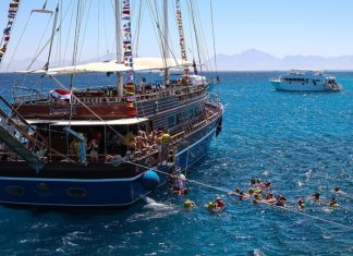 Россияне отправятся в осенние каникулы с детьми в ОАЭ, Египет и Таиланд