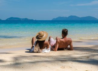 Российские туристы на весну-лето 2025 выбирают Таиланд и Египет