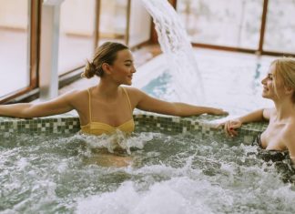 Живая вода России. Куда ехать за здоровьем: цены и маршруты