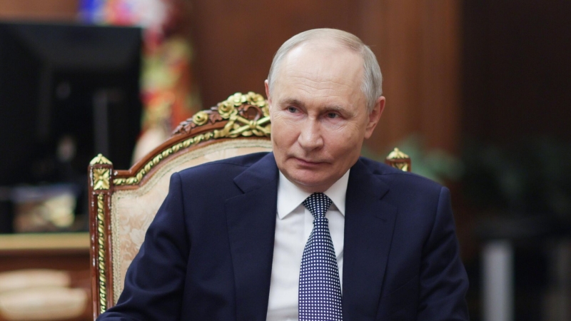 Россия и Абхазия намерены наращивать туристический поток, заявил Путин