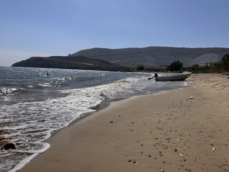 Пляж Бююкеджели (Büyükeceli) — пляж у АЭС Аккую, в районе Гюльнар
