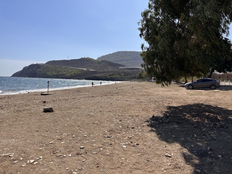 Пляж Бююкеджели (Büyükeceli) — пляж у АЭС Аккую, в районе Гюльнар