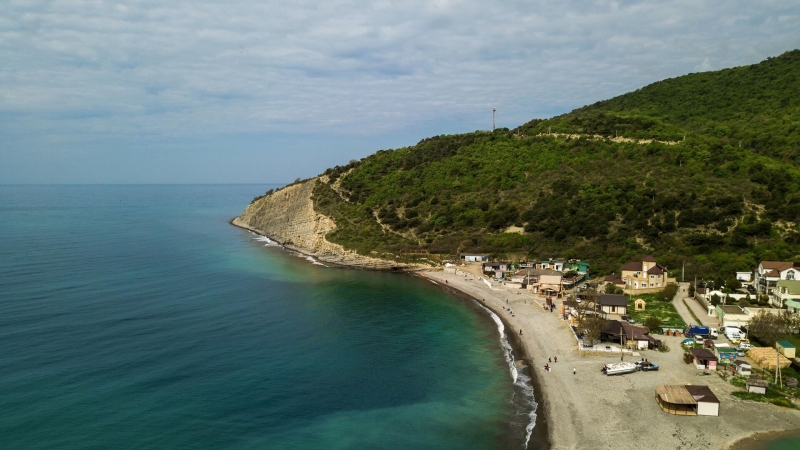 Роспотребнадзор оценил пробы воды и песка на Черноморском побережье