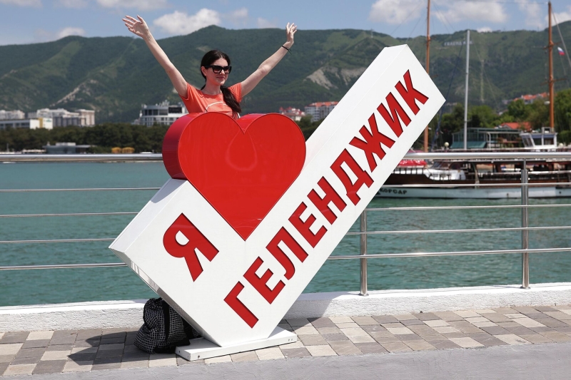 Отдых на Черном море подешевел. Сколько теперь стоят туры на курорты