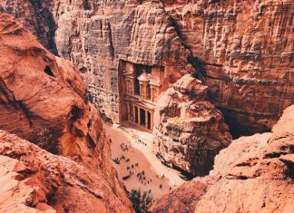 Иордания открывает двери: для россиян введён безвизовый режим