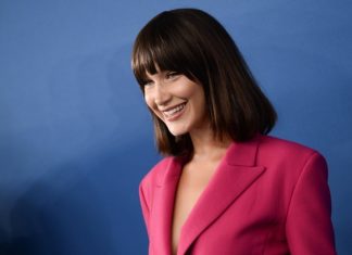 Белла Хадид вернулась к работе после пяти месяцев борьбы с тяжелой болезнью