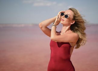Вода меняет цвет. Как сейчас выглядят самые красивые розовые озера России